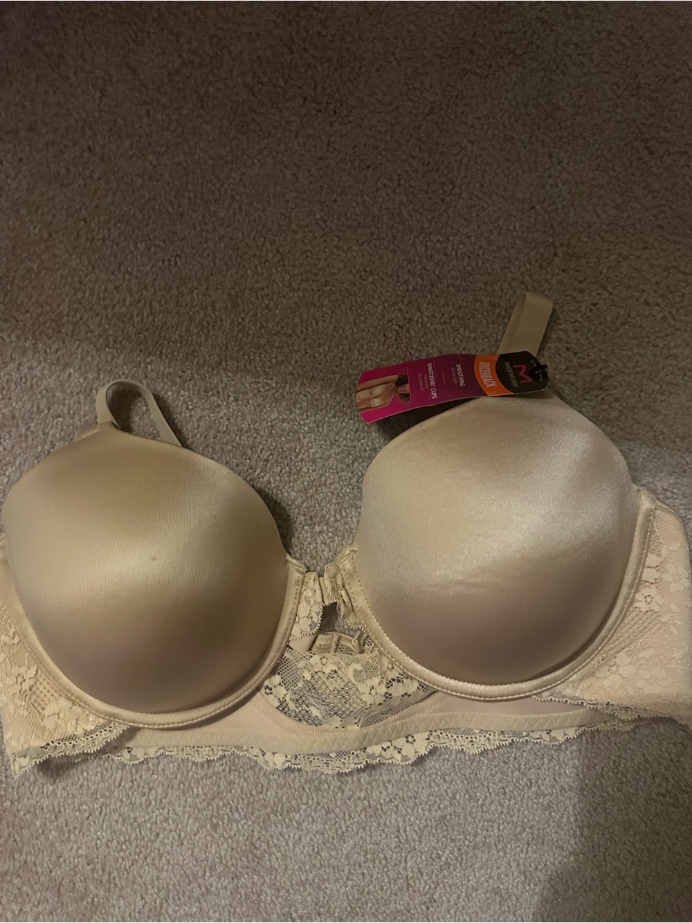 Maidenform Lace-Trim T-Shirt Bra in Cream